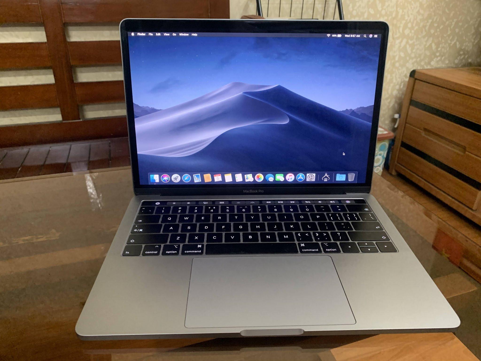 Macbook Pro 2018 13inch, Core I5/8GB/256GB