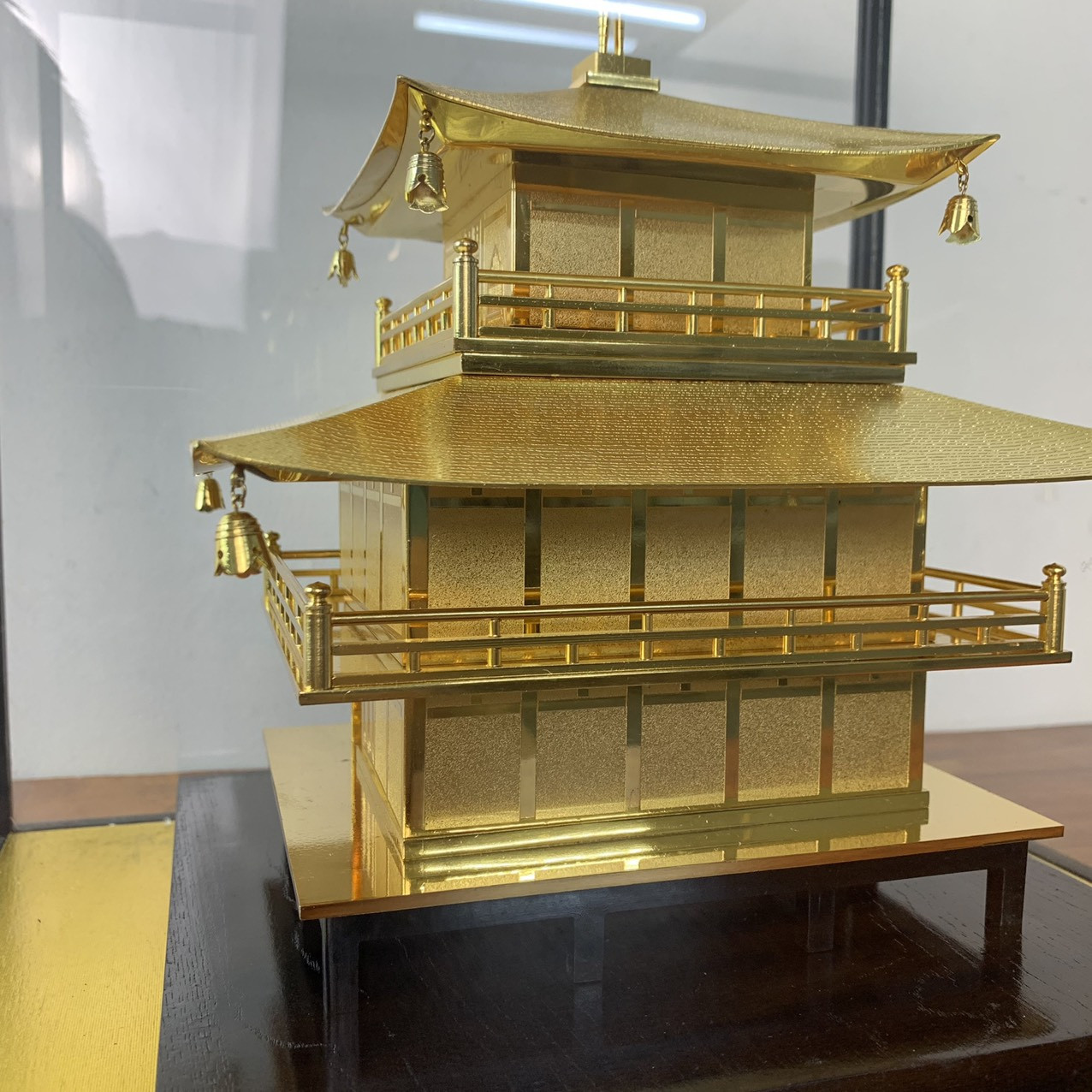 Ngôi đền Kinkaku-Ji Nhật Bản mạ vàng 24K