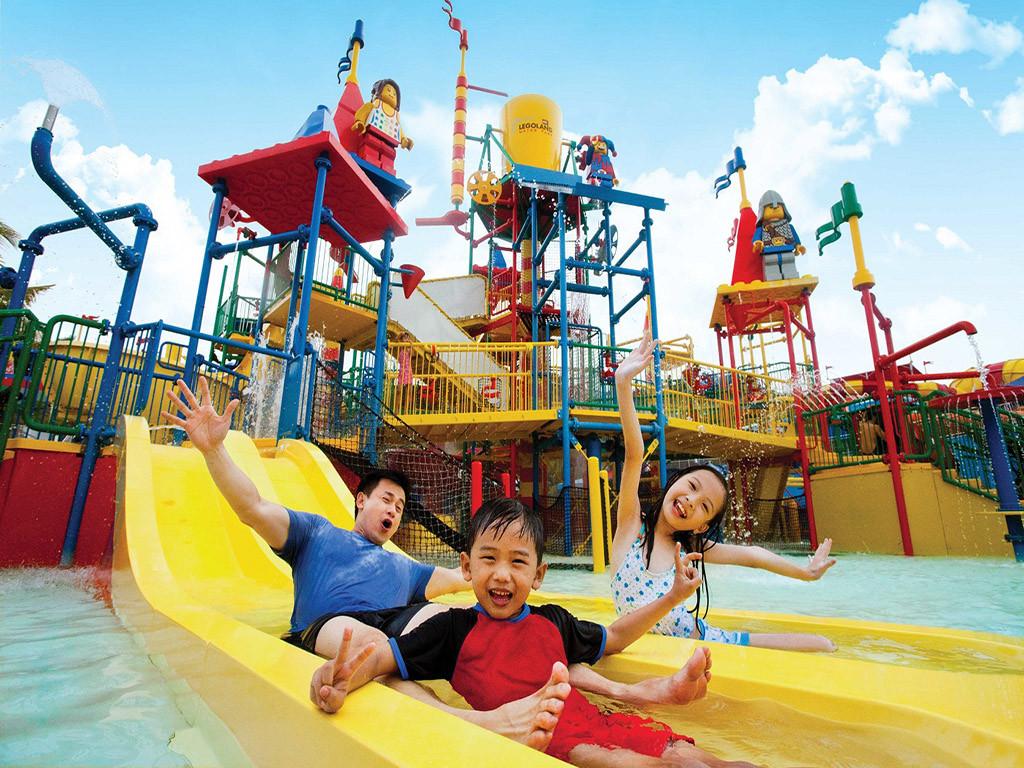 Mùa hè cho con, hãy trải nghiệm 5 công viên giải trí hàng đầu Châu Á