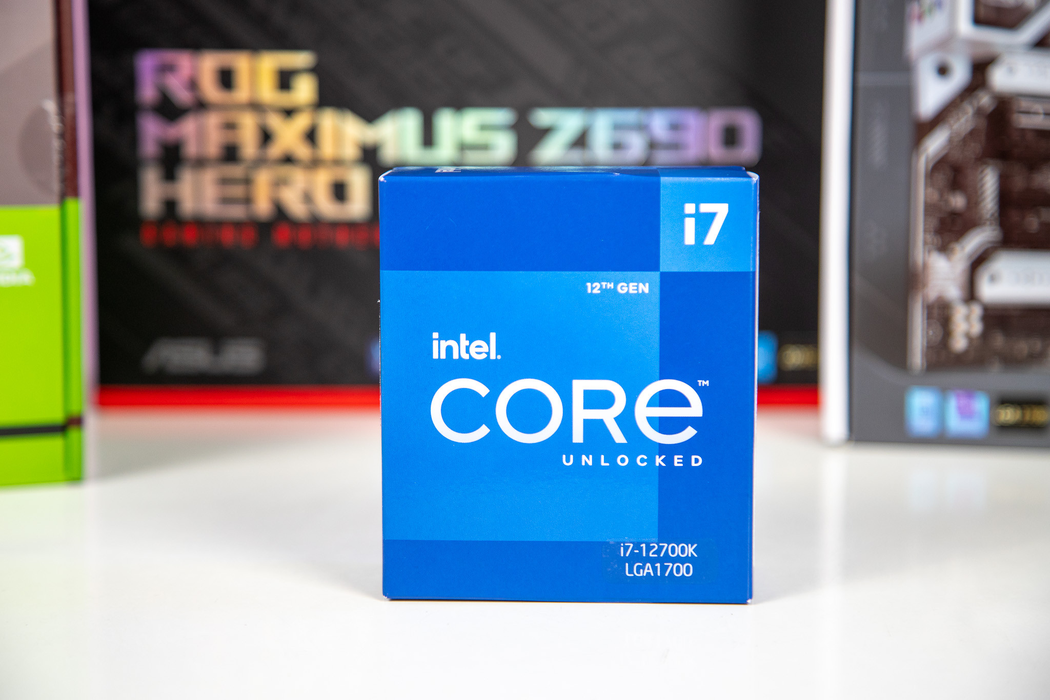 CPU Intel Core i7-12700K (3.8GHz turbo up to 5.0Ghz, 12 nhân 20 luồng, 25MB Cache, 125W) - Socket Intel LGA 1700/Alder Lake) - MBC