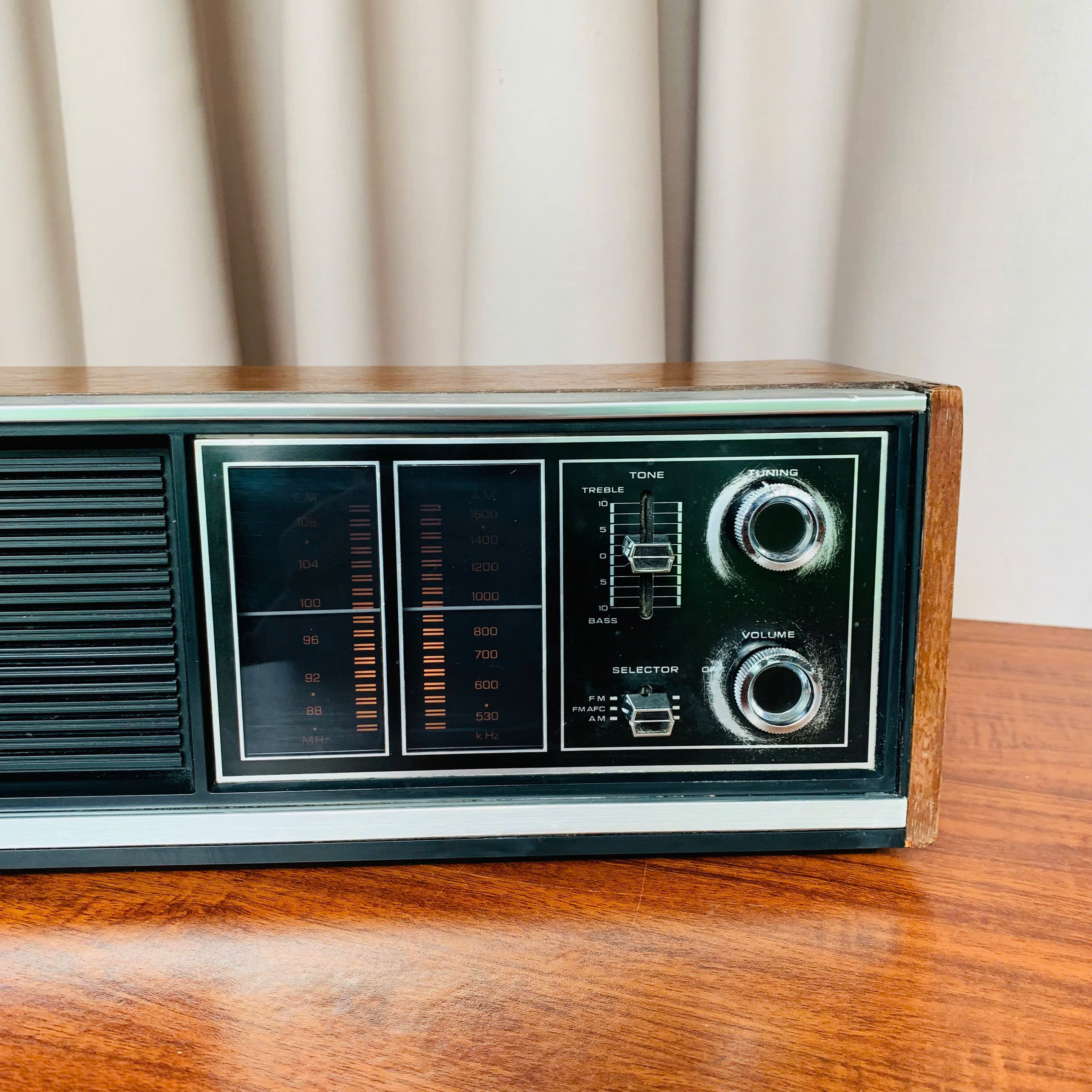 Radio Panasonic Model RE-7371 vintage