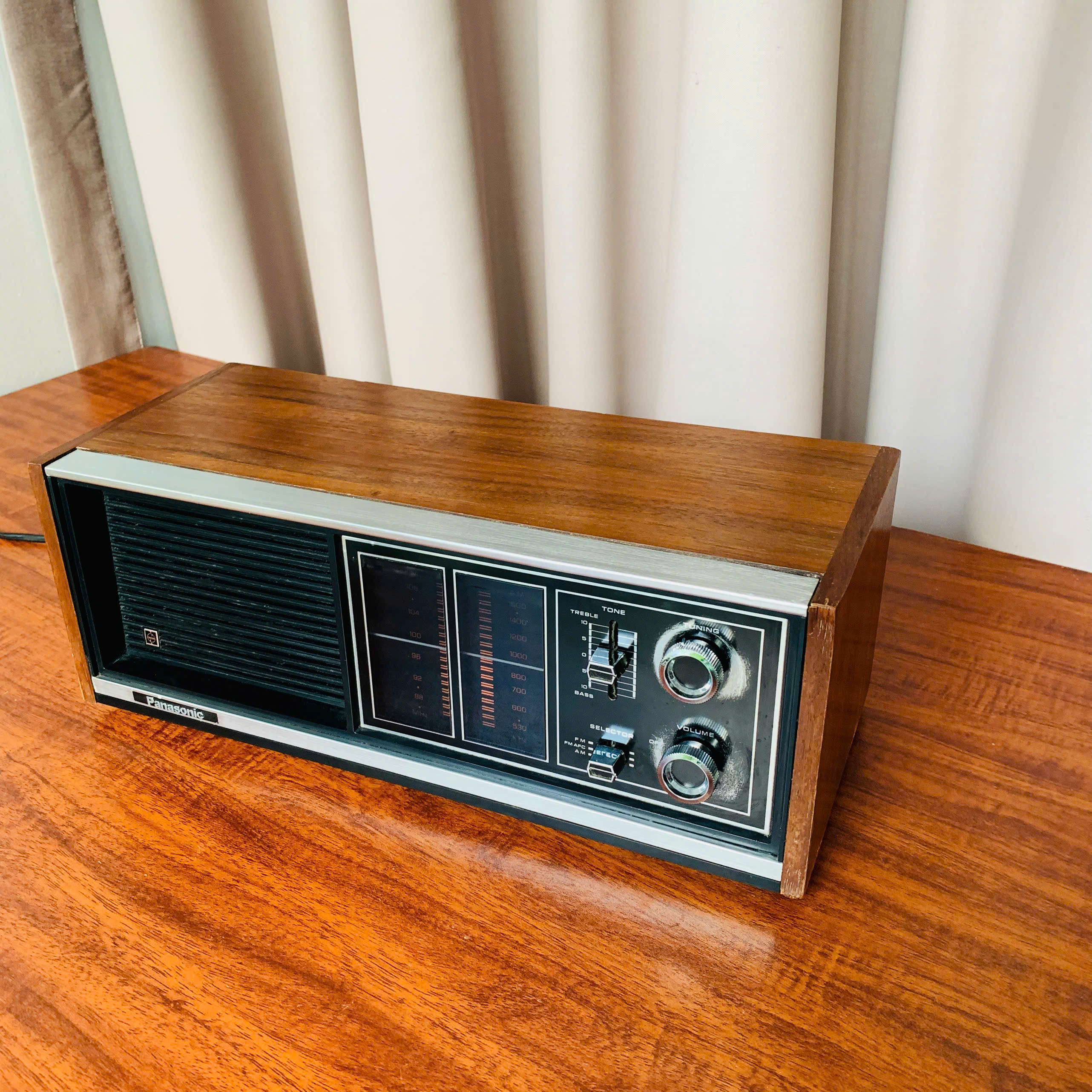 Radio Panasonic Model RE-7371 vintage