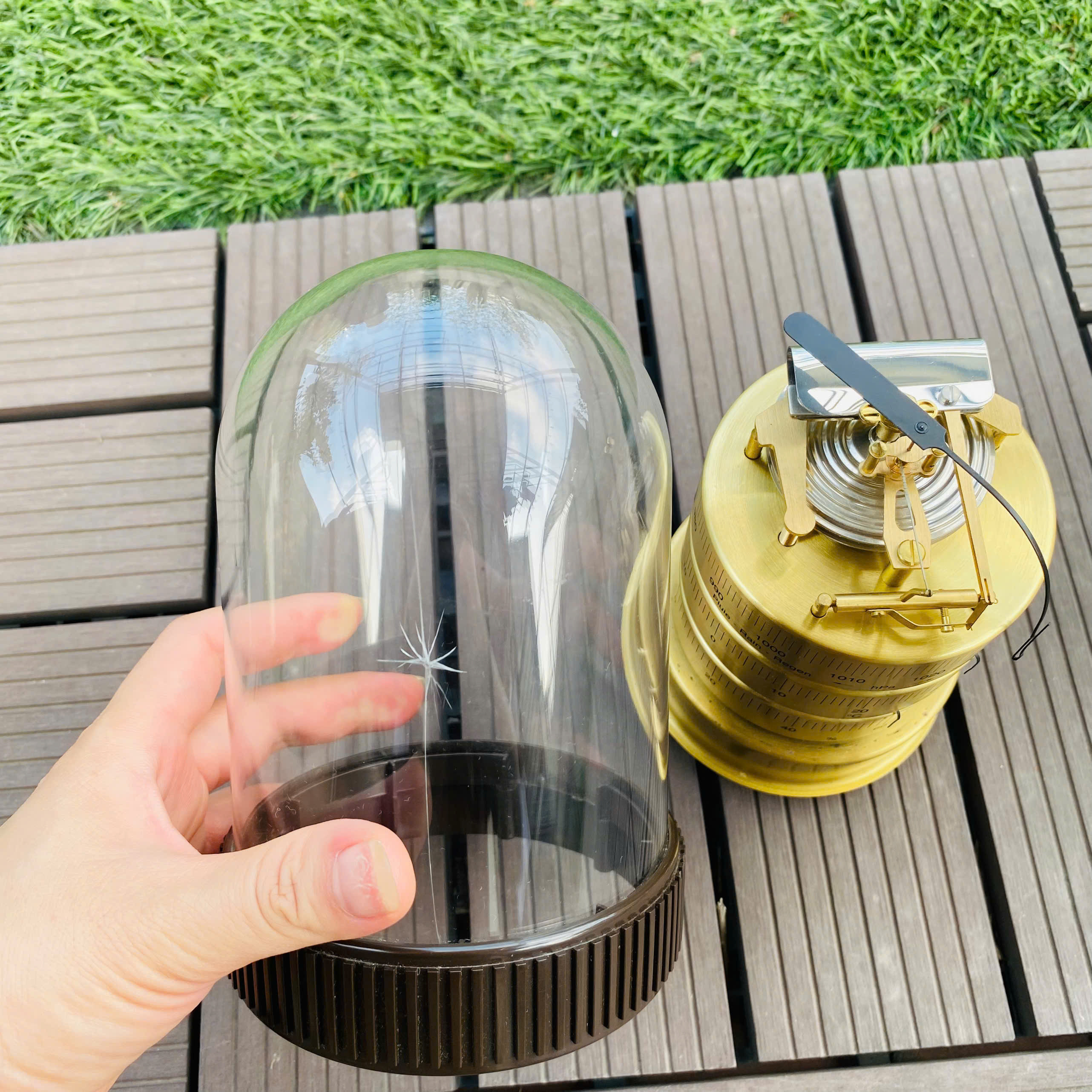 Khí áp kế dự báo thời tiết của Đức