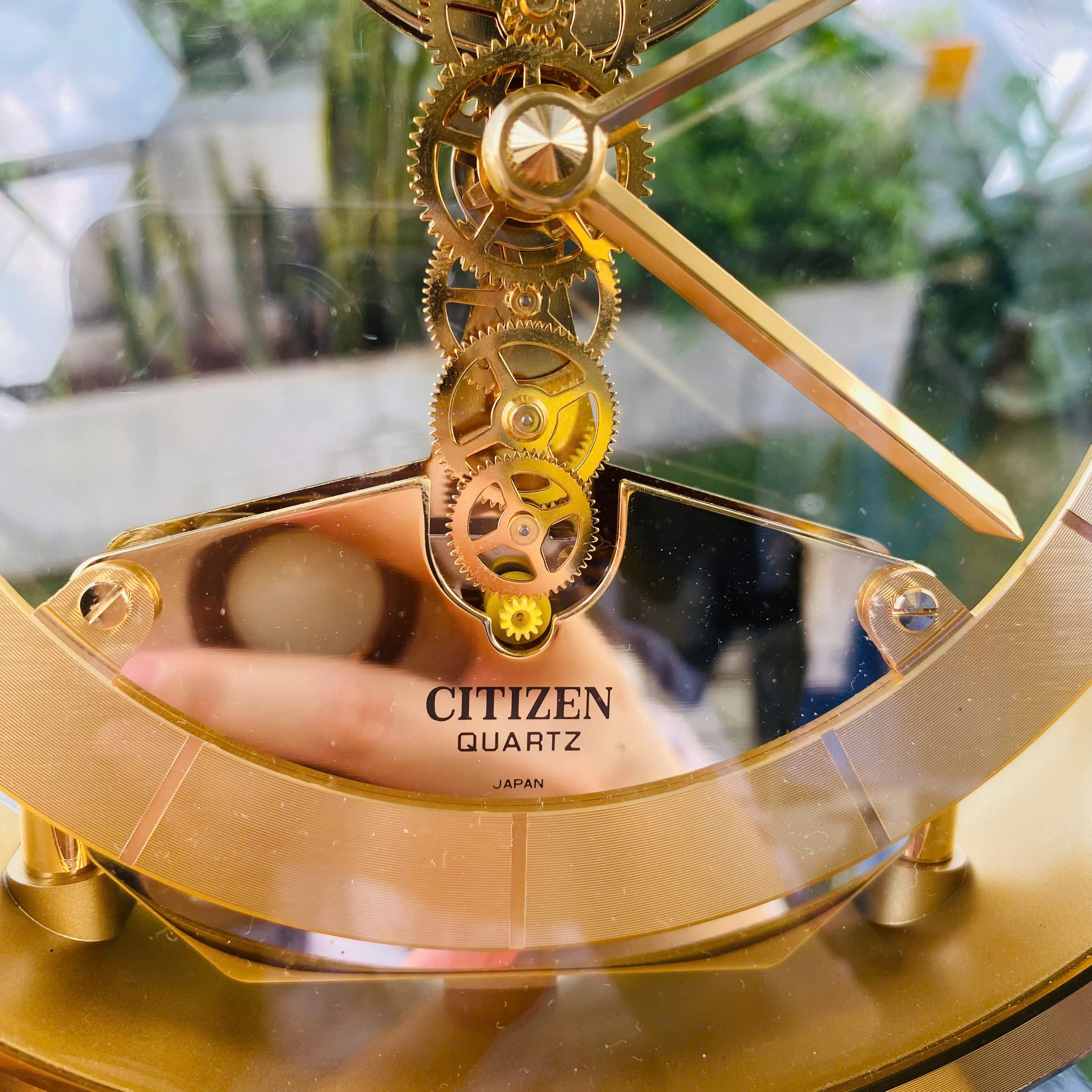Đồng hồ để bàn Citizen lộ cơ độc đáo