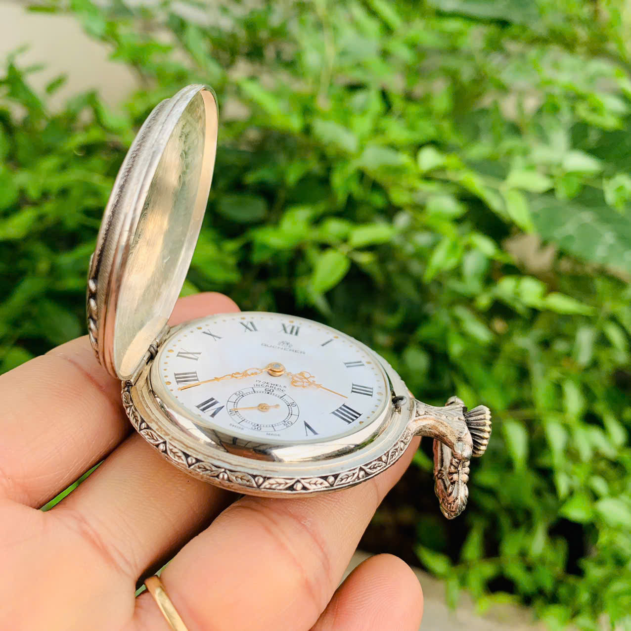Đồng hồ quýt Bucherer Thụy Sĩ song mã