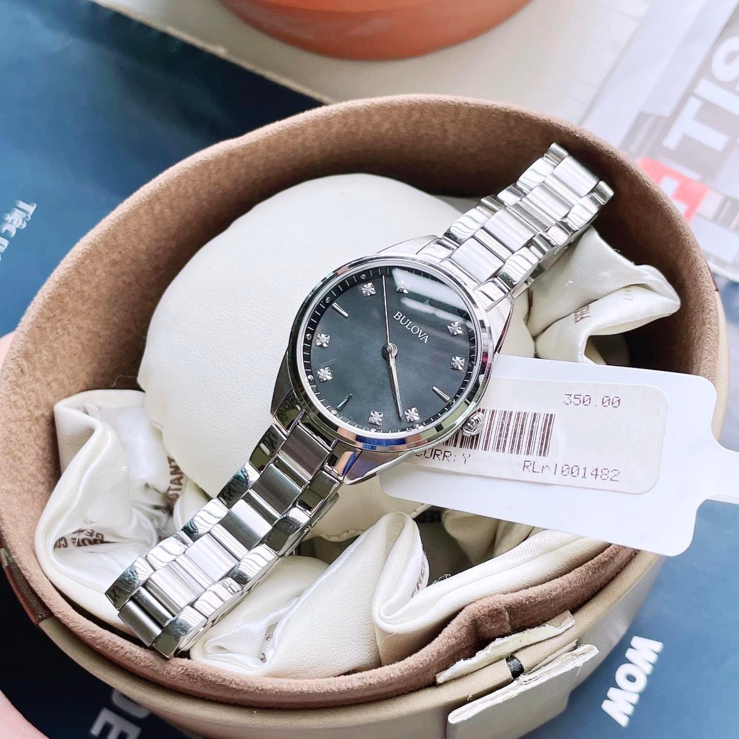 Đồng hồ đeo tay nữ Bulova