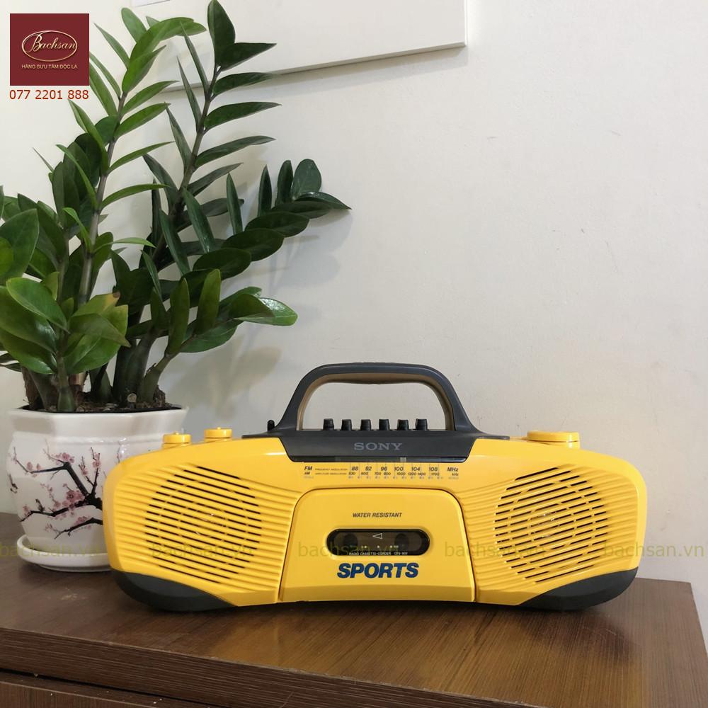 Combo Radio + Cassette Sony model CFS-902