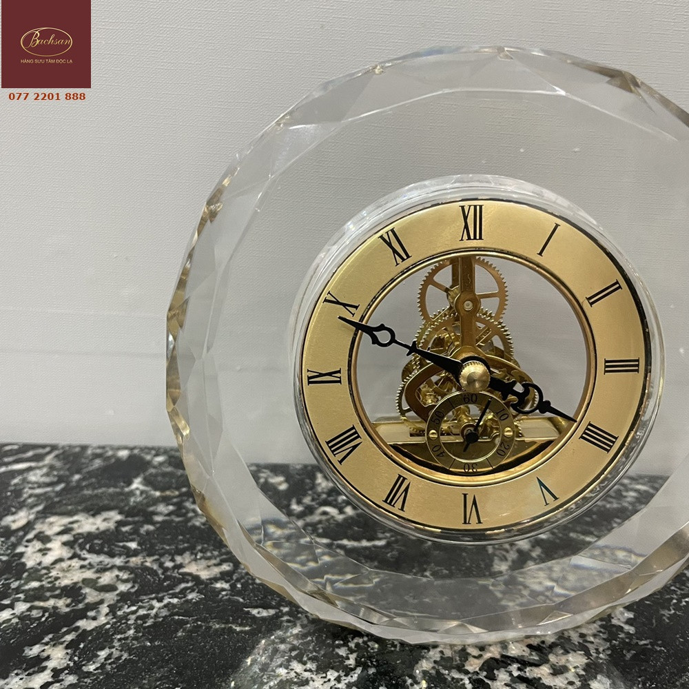 Đồng hồ để bàn Skeleton quartz pha lê