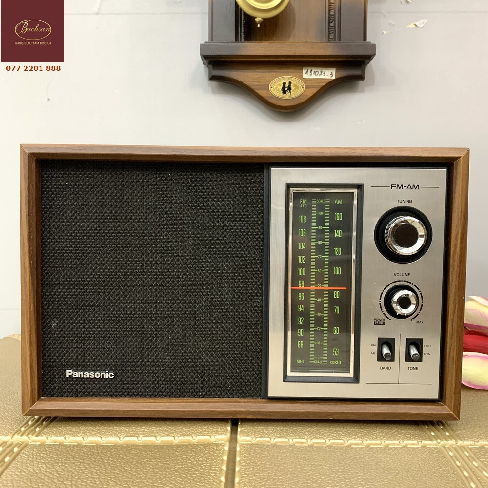 Radio Panasonic Model RE-6286 cổ điển