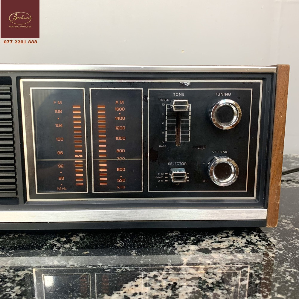 Radio Panasonic Model RE-7371 cổ điển