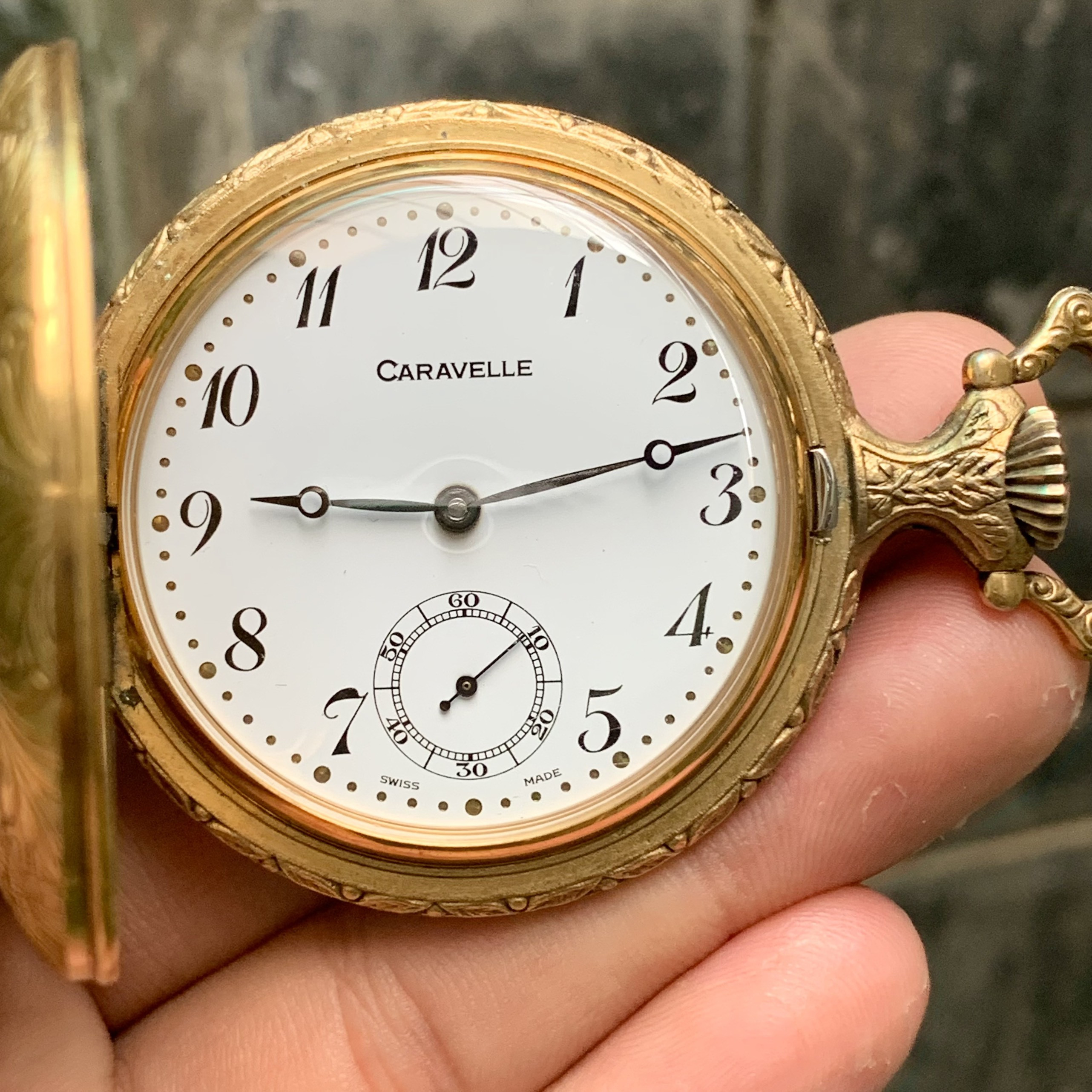 Đồng hồ quả quýt Caravelle máy Thụy Sĩ